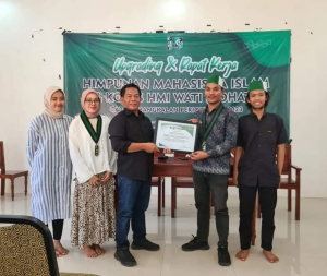 Ketua Umum Poros Pemuda Indonesia, saat jadi pemateri Basic Training HMI di Graha Yakusa Malang.