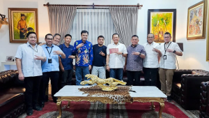 Bamsoet saat menerima Dirut Jakpro Iwan Takwin di Jakarta, Jumat (28/3/25).