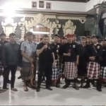 Tangkapan layar video salah seorang pengurus DPC GRIB Jaya Tabanan usai pertemuan di Balai Banjar Sanggulan, Desa Banjar Anyar, Kecamatan Kediri, Kabupaten Tabanan, Provinsi Bali.(Instagram @tabanan.viral)