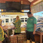 Pengajian Al Hidayah saat menyalurkan bantuan bagi korban bencana di Sumatera.