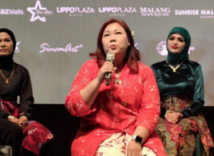 Inayah Wahid, Putri Bungsu Gus Dur yang Menyuarakan Kemanusiaan Lewat Seni dan Aktivisme